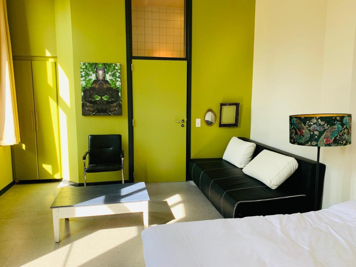 De Lotuspoort Met Mihr'S B&B In De Abdij Van بورنم المظهر الخارجي الصورة