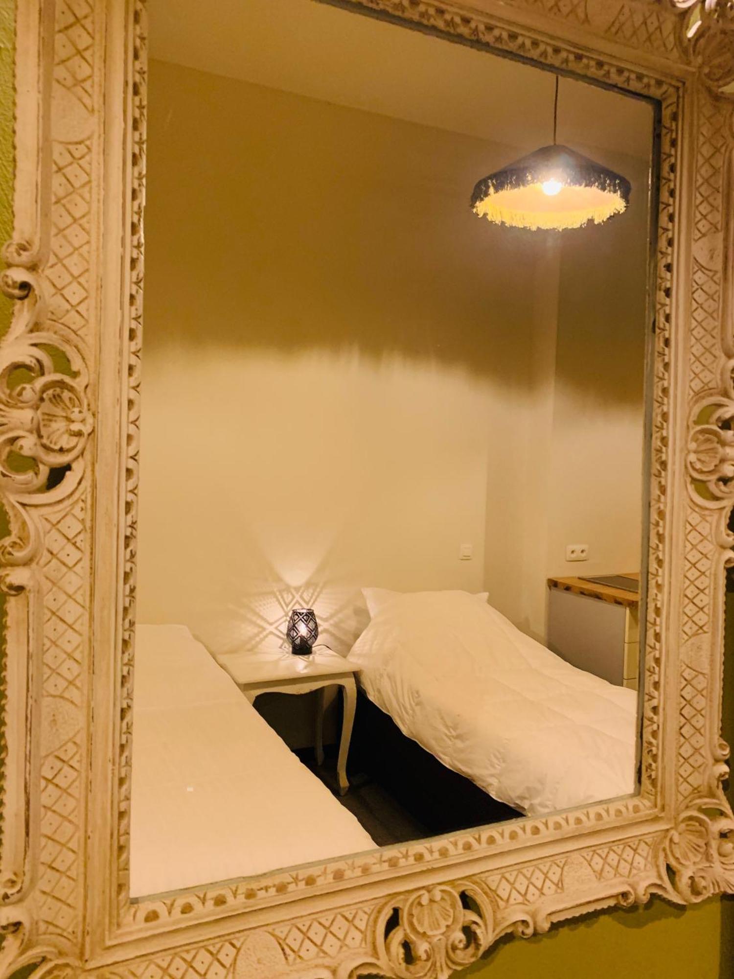 De Lotuspoort Met Mihr'S B&B In De Abdij Van بورنم المظهر الخارجي الصورة